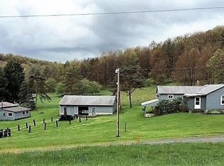 1905 Raymilton Rd, Polk, PA 16342