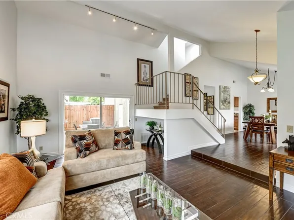 1 Cheyenne #56, Irvine, CA 92604