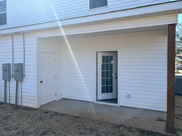 334 Bailey St #A — Photo 31