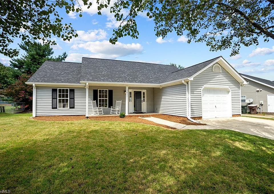 1st image of 1801 Saint Charles Ln