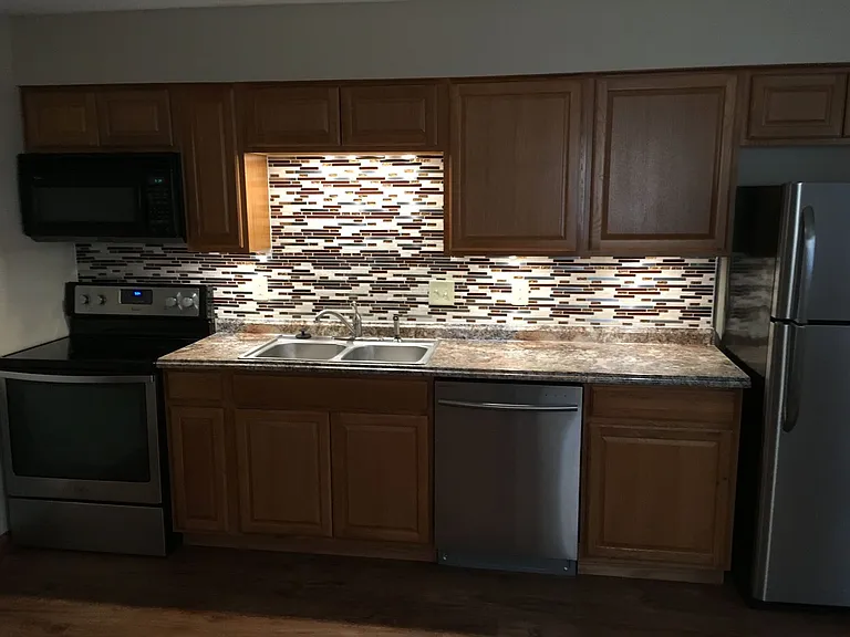 1231 N Dakota Ave #1 — Photo 4