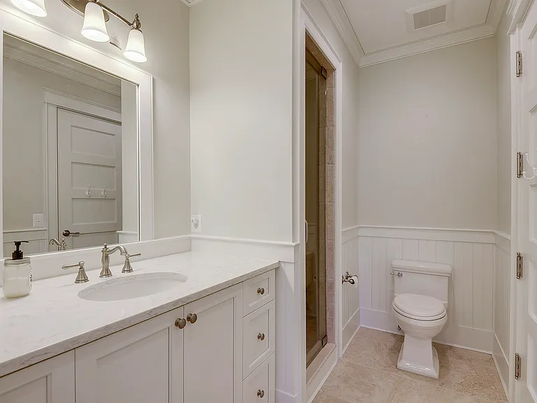 8703 Bradmoor Dr — Photo 26