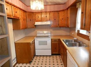 3058 Ruby Ave, Kansas City, KS 66106