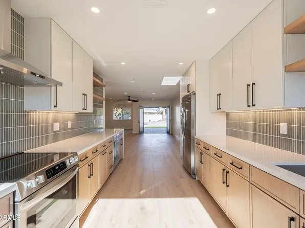 7756 E NORTHLAND Drive, Scottsdale, AZ 85251