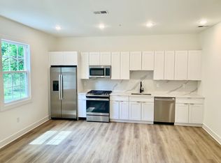195 Main St, Metuchen, NJ 08840