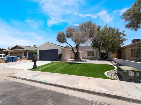 3572 Tempe St, Las Vegas, NV 89103