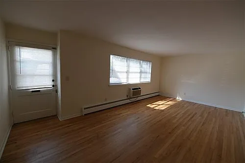 10 McKinley Ave #1 Photo 1