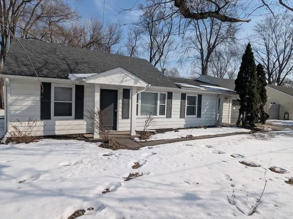 9060 N Sheldon Rd, Plymouth, MI 48170