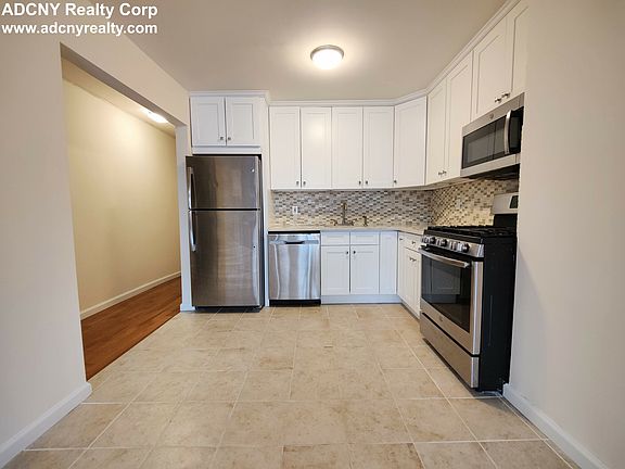 2nd image of 900 E 220th St