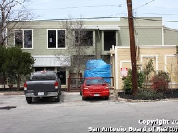 4th image of 1020 Townsend Ave