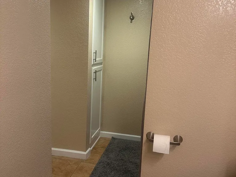2941 N Oregon St #7 — Photo 12