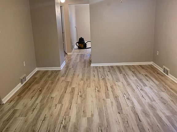 living/dining room