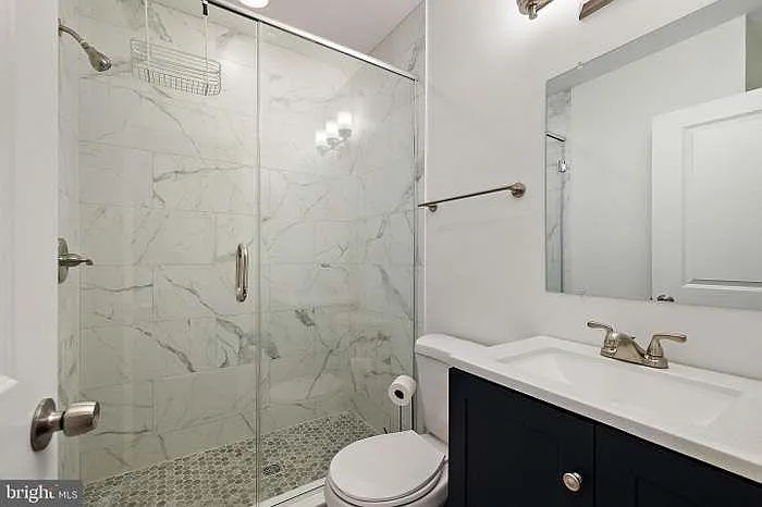 2225 S Rosewood St — Photo 14