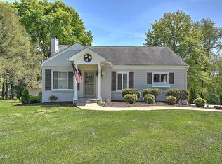 1461 Holston Dr, Bristol, TN 37620