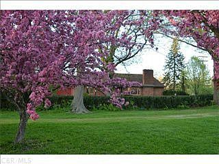 2nd image of 4059 Roselea Pl