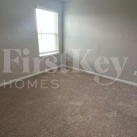 26716 Frost Dr — Photo 6