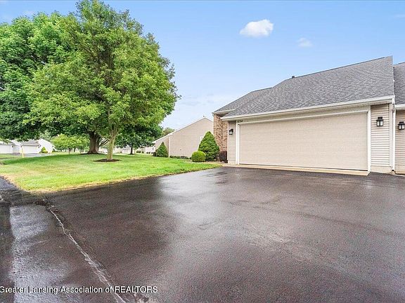 2nd image of 1034 Fairfield Dr #78