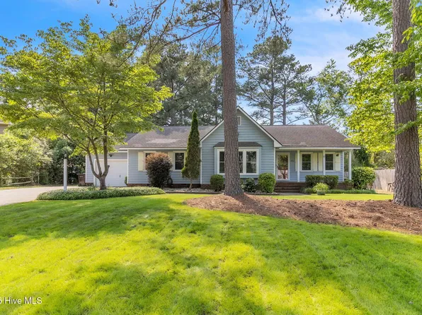 610 Lufkin Circle, Fayetteville, NC 28311