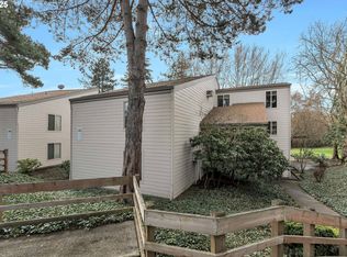 11746 SW Boones Bend Dr, Beaverton, OR 97008