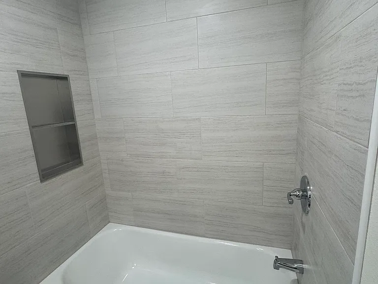 8847 1/2 Isora St #1/2 — Photo 14