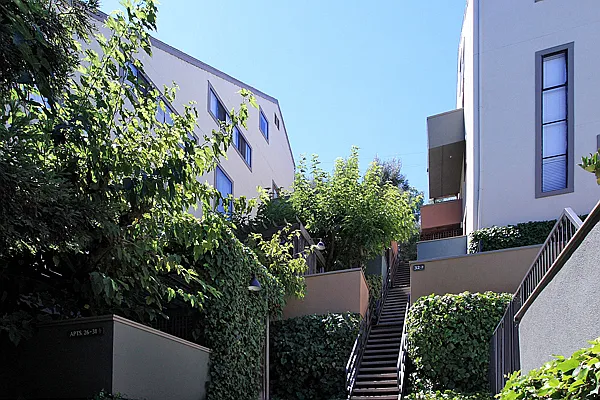Woodmont Apartments — Photo 18