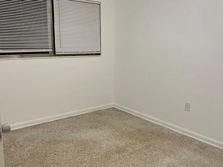 208 S Armenia Ave #1 — Photo 7