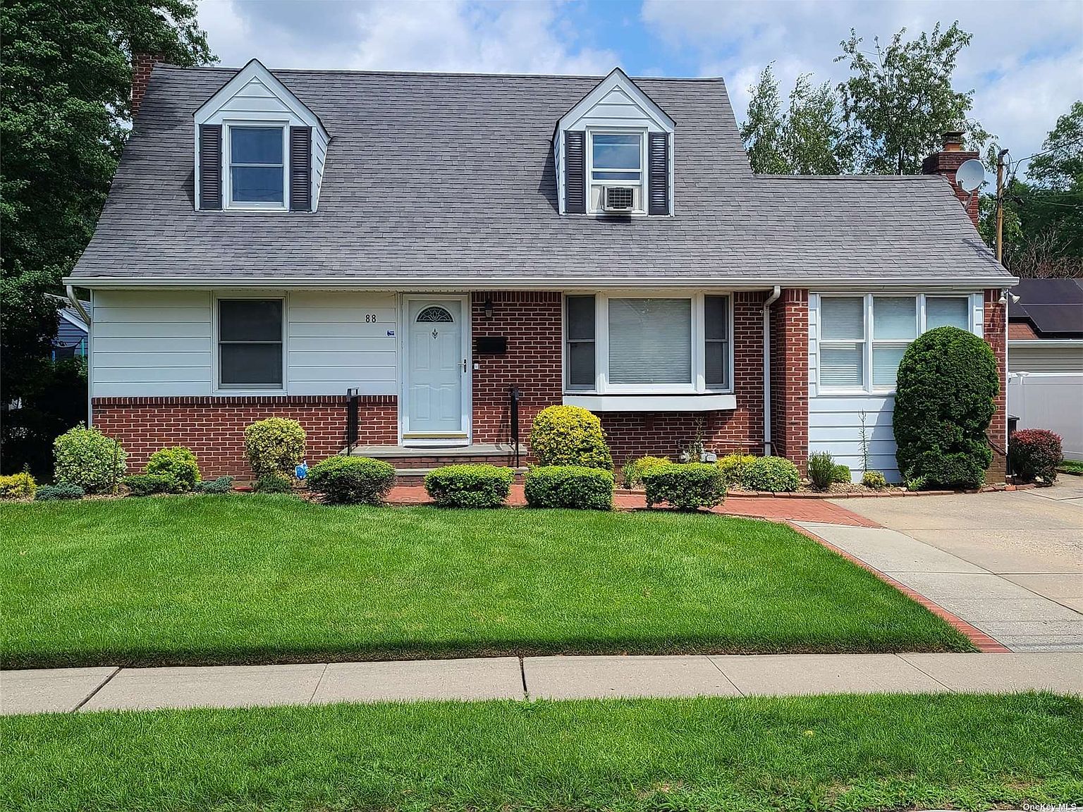 88 Netherwood Drive, Albertson, NY 11507 Zillow