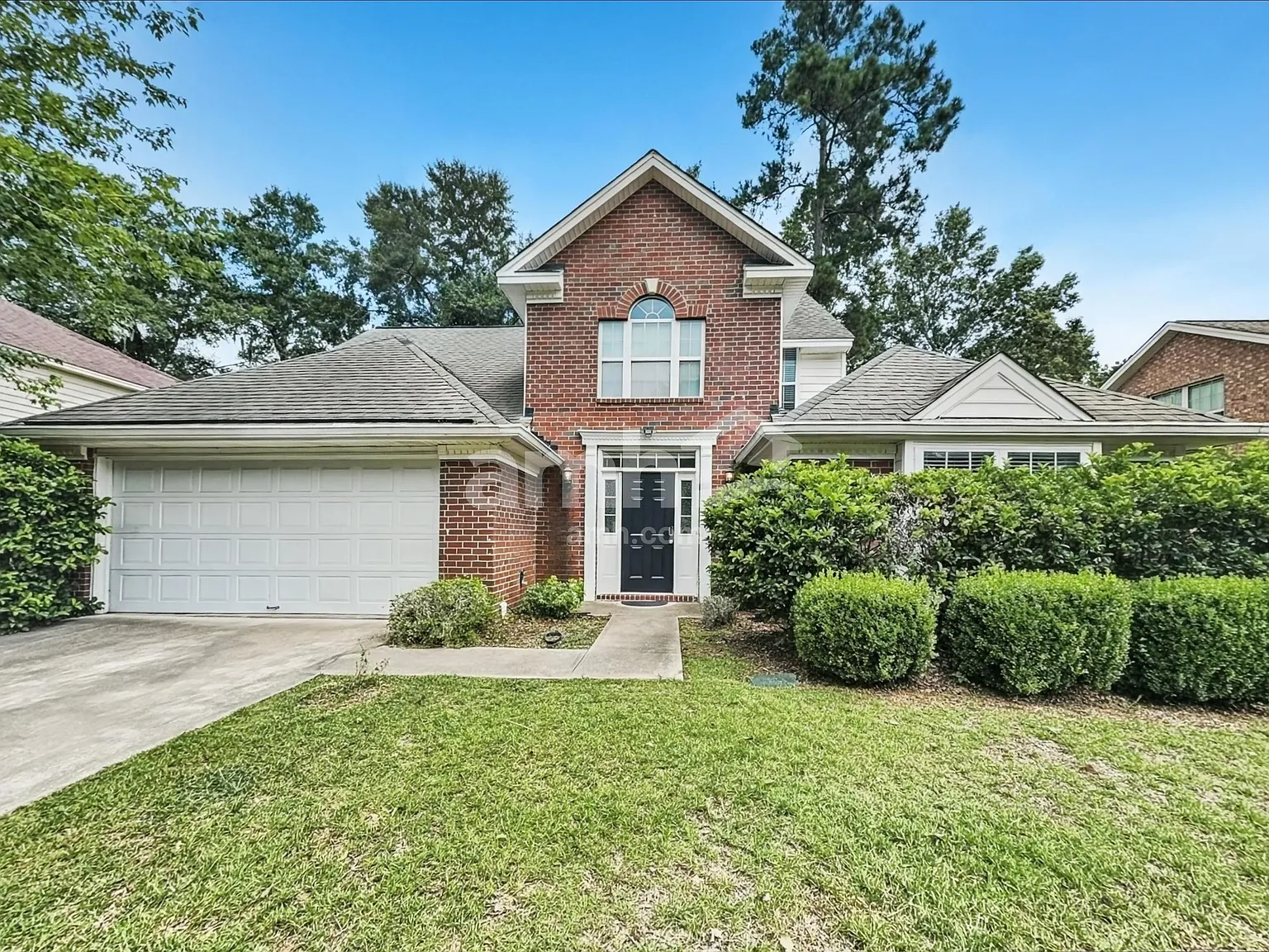 4 bed, 2.0 bath, 2244 sqft, $2,520 — Photo 1