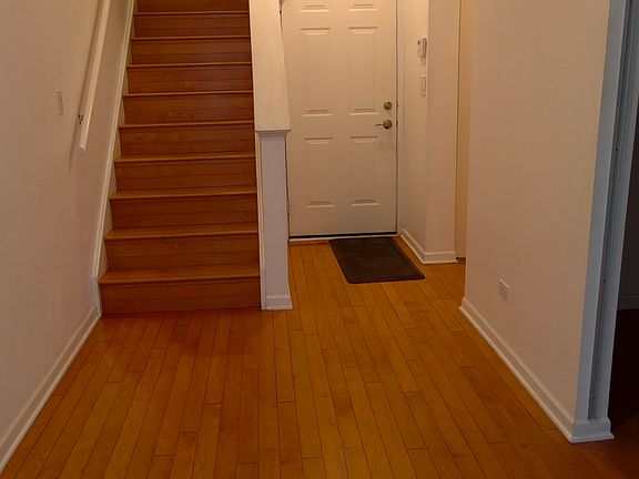 1st floor hallway