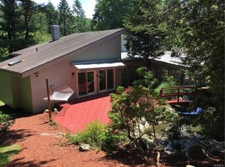 798 Underhill Ave, Yorktown Heights, NY 10598