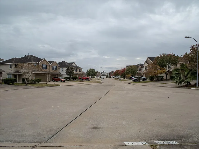 11531 Jacinth Ct — Photo 41