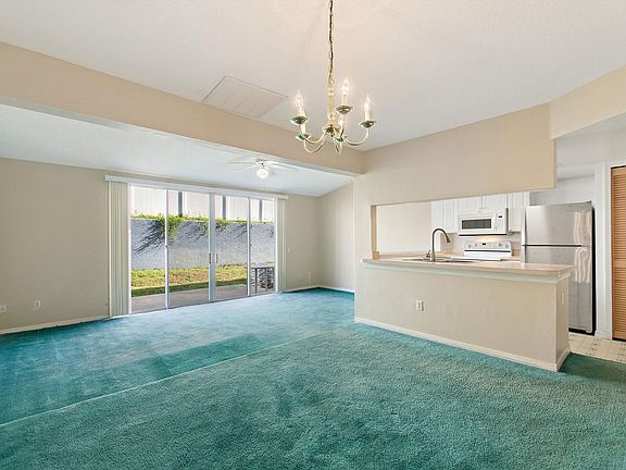 4th image of 1100 Coco Plum Dr