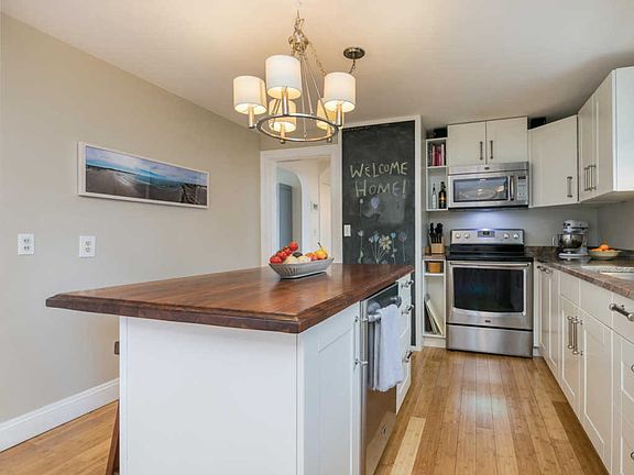 4th image of 148 Highland Ave