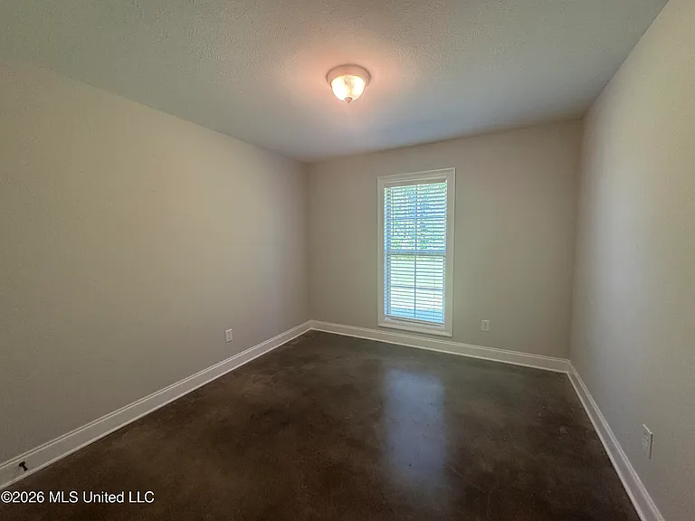 102 Rotherfield Pl — Photo 11