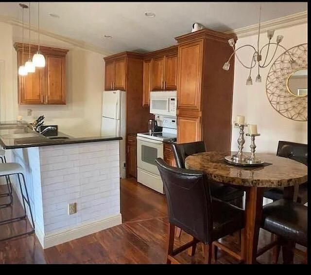 2nd image of 9466 Boca Cove Cir APT 309