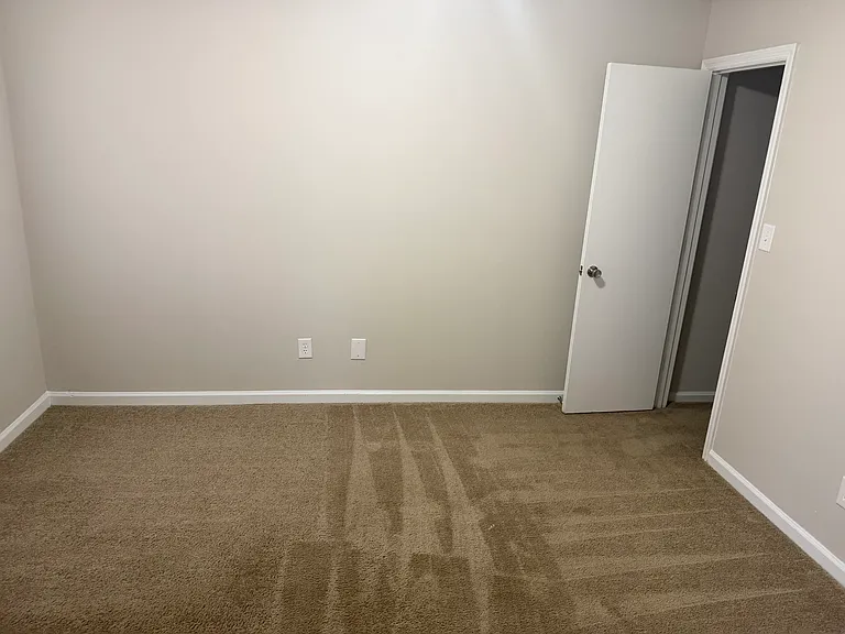 2005 Greens Blvd #C408 — Photo 6