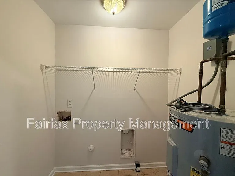 1116 Walnut St — Photo 7