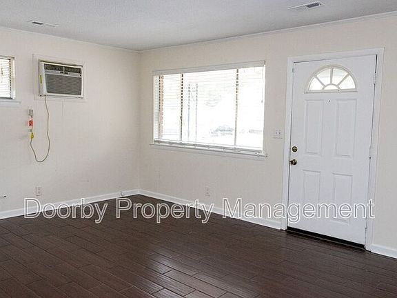 3rd image of 4715 Pawnee Trl #B