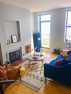 1st image of 15 E 9th St #2