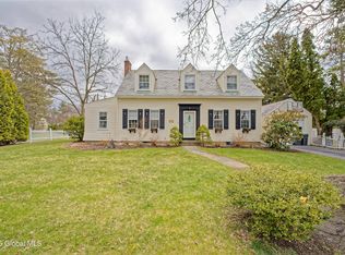 1476 Baker Ave, Niskayuna, NY 12309