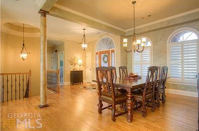 Banquet Size Dining Rm
