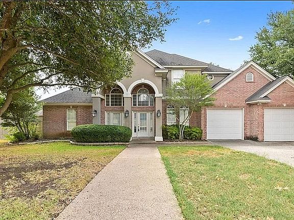 2nd image of 2317 Windsong Ln
