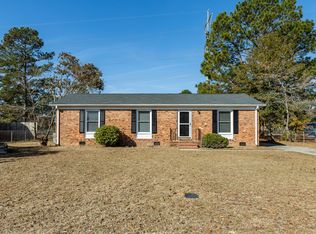 3618 Yorktown Rd, Hope Mills, NC 28348