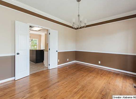 4th image of 170 Redwood Ln