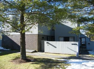 1 Quince Ct, Ridgefield, CT 06877