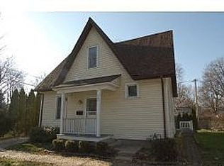 705 S Cedar St, Urbana, IL 61801