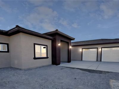 2801 W Wisteria Way, Pahrump, NV, 89048
