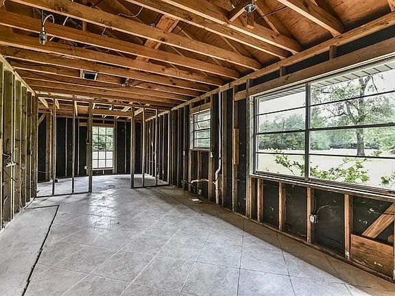 4th image of 7770 River Rd