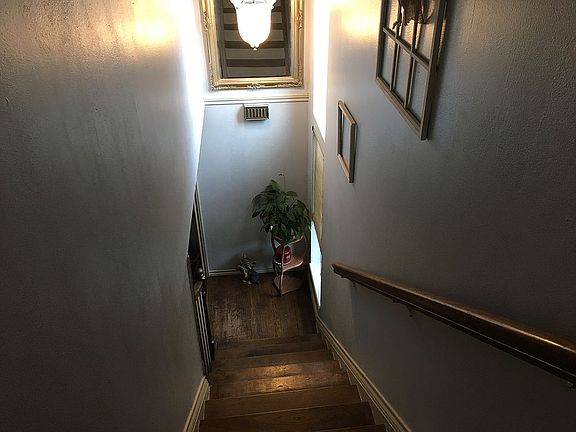 2nd image of 6409 Shetland Way