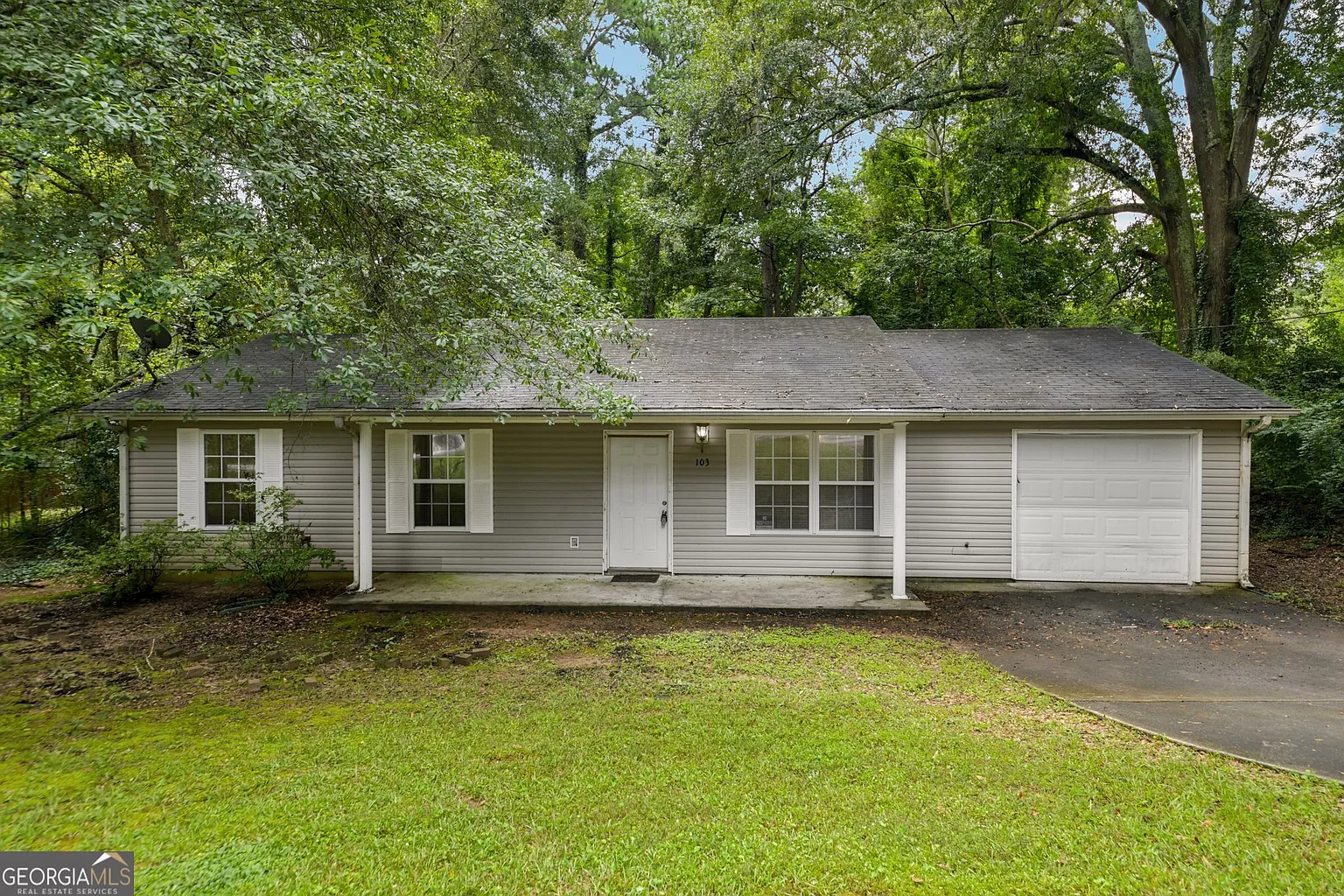 103 N Circle Dr photo 1